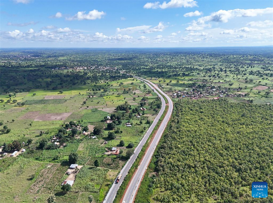 Projeto da rodovia Keffi apoiado pela China facilita atividades econ?micas locais na Nigéria