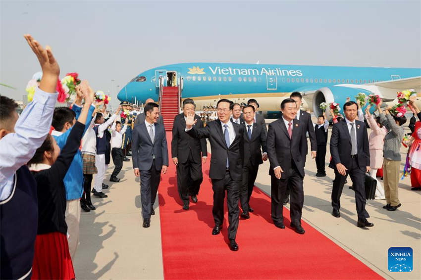 Presidente vietnamita chega a Beijing para 3o Fórum do Cintur?o e Rota para Coopera??o Internacional