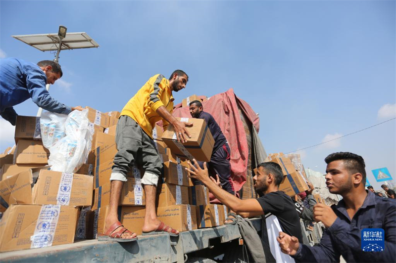 Conflito palestino-israelense provoca mais de 10.000 mortes, sistema humanitário enfrenta colapso