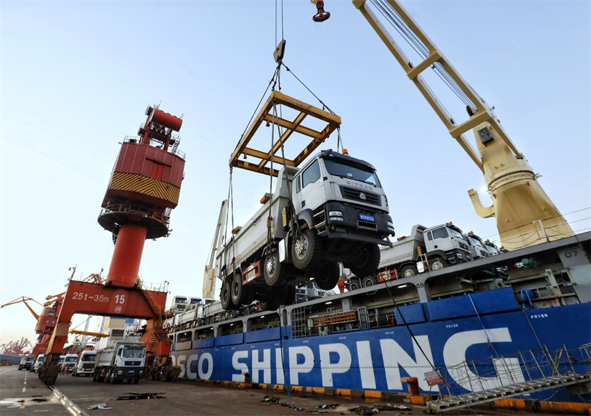 Galeria: porto de Zhangjiagang, canal de exporta??o de automóveis chineses