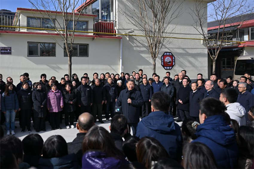 Xi Jinping inspeciona reconstru??o pós-inunda??o em Beijing e Hebei