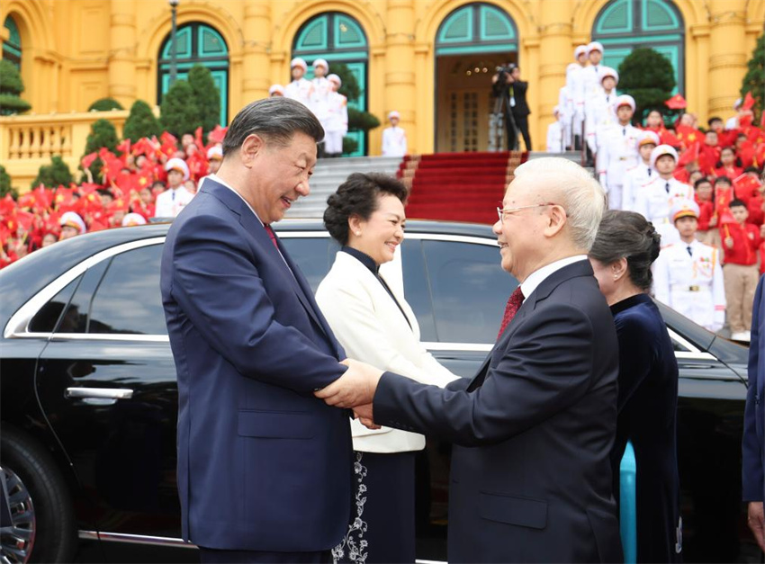 China e Vietn? concordam em construir uma comunidade com futuro compartilhado que possui significado estratégico