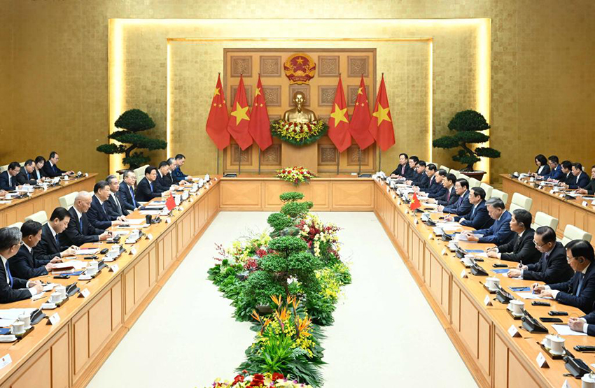 Xi Jinping diz que China e Vietn? devem navegar juntos no mesmo navio do socialismo