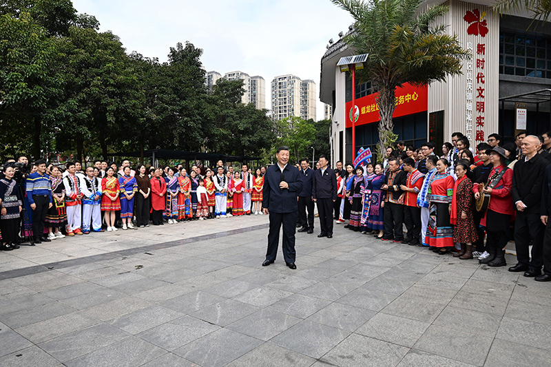 Xi Jinping pede que Guangxi escreva seu capítulo na moderniza??o chinesa