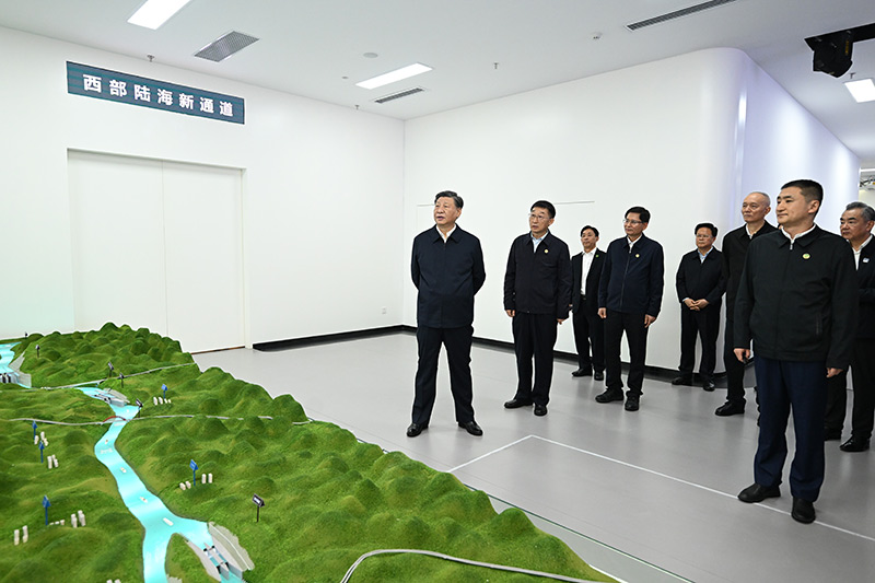 Xi Jinping pede que Guangxi escreva seu capítulo na moderniza??o chinesa