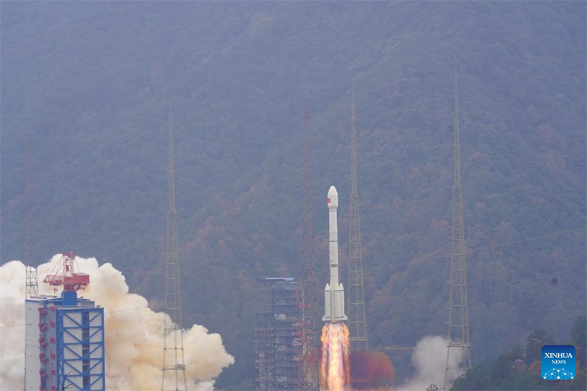 China lan?a novos satélites para aprimorar servi?os do BDS-3