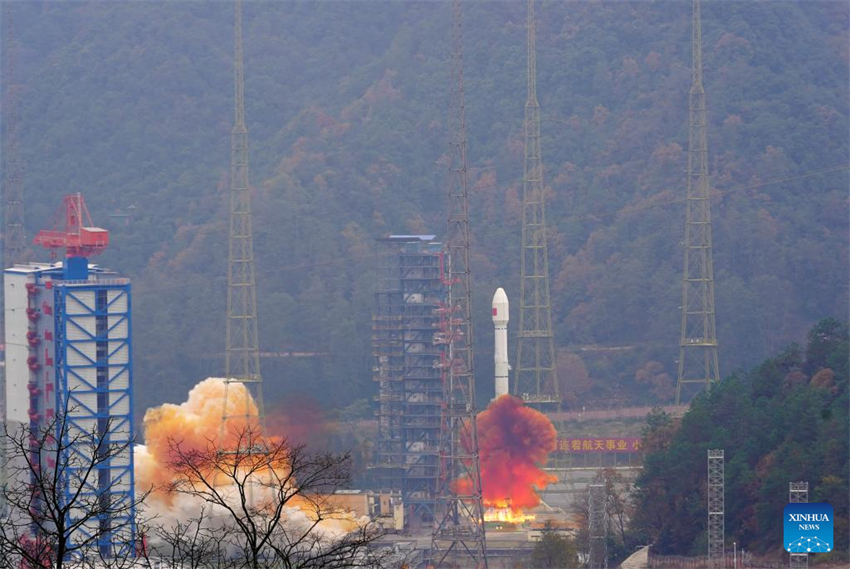 China lan?a novos satélites para aprimorar servi?os do BDS-3