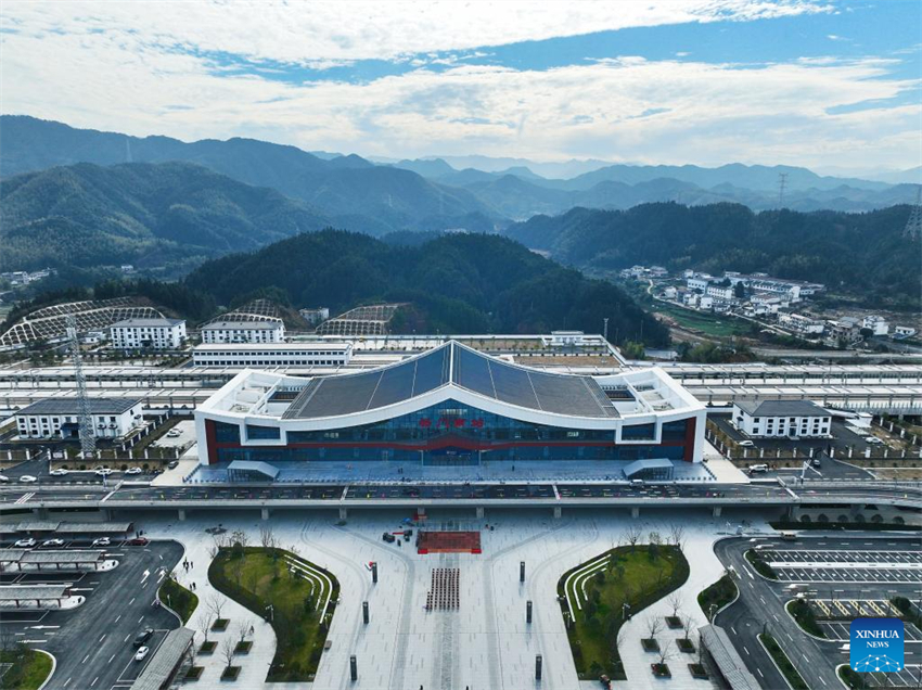 Ferrovia de alta velocidade Hangzhou-Nanchang entrará em opera??o no leste da China