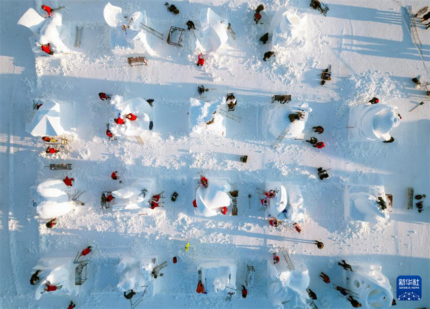 Harbin realiza 26o Concurso Internacional de Esculturas de Neve