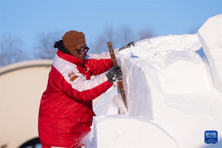 Harbin realiza 26o Concurso Internacional de Esculturas de Neve