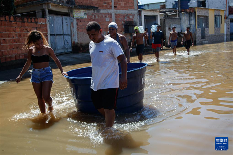 Rio de Janeiro inicia reconstru??o após período de chuvas torrenciais