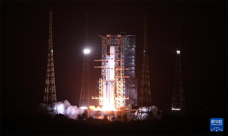 China lan?a nave espacial de carga Tianzhou-7