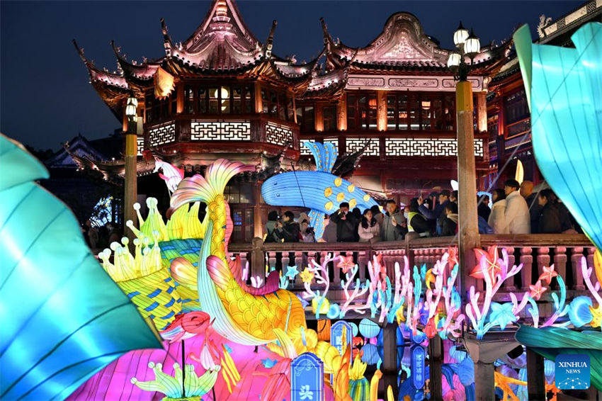 Galeria: Festival de Lanternas do Jardim de Yuyuan realizado em Shanghai