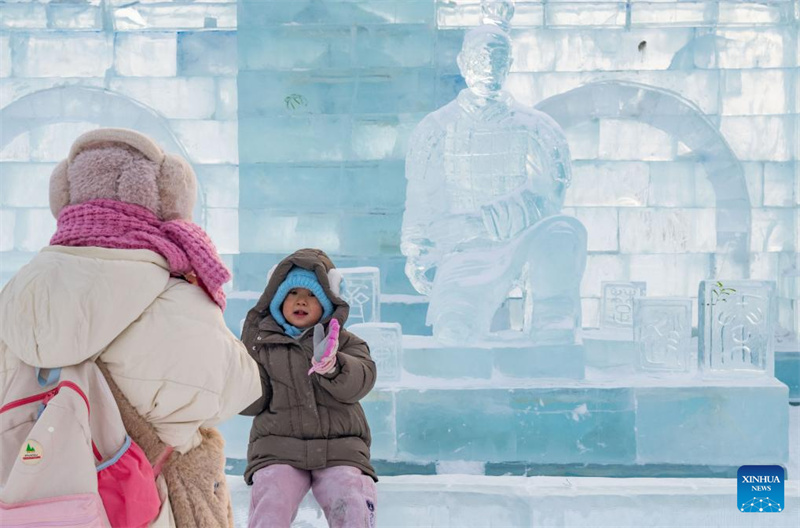 Nova atra??o em Harbin: escultura de gelo dos Soldados de Terracota