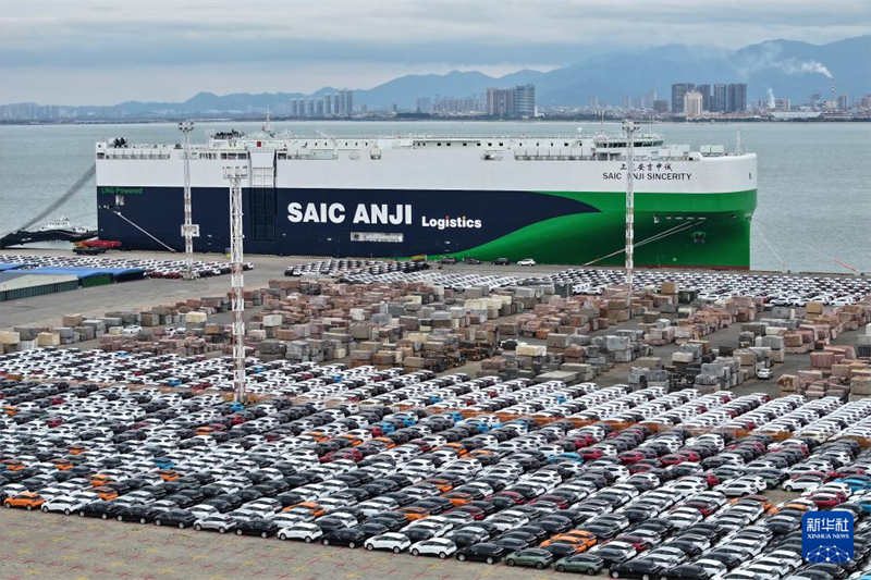 Porto de Xiamen registra maior volume de exporta??o marítima de veículos em envio único