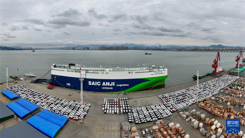 Porto de Xiamen registra maior volume de exporta??o marítima de veículos em envio único