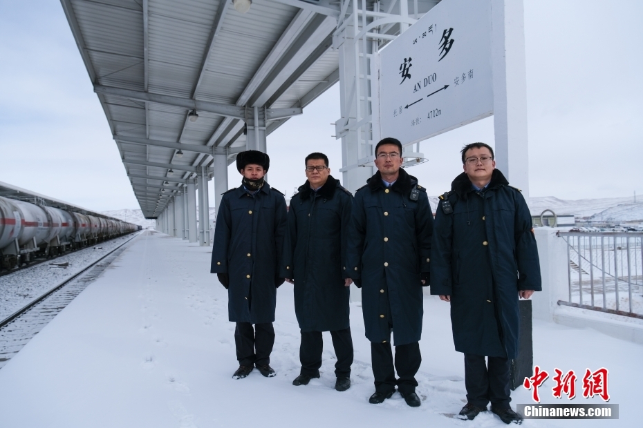 Xizang: esta??o ferroviária de Anduo recebe pico de viagens da Festa da Primavera