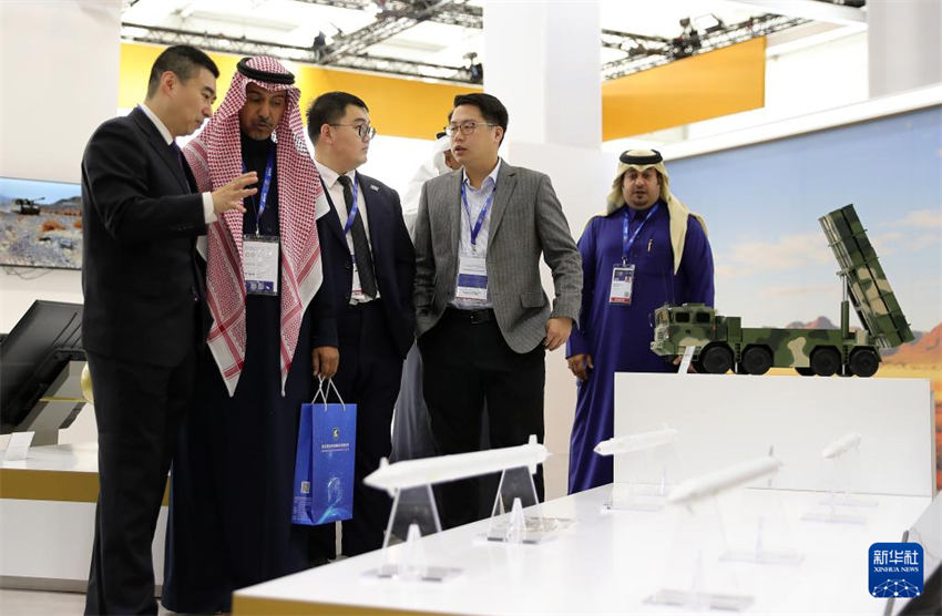73 expositores chineses participaram da Exposi??o Mundial de Defesa na Arábia Saudita