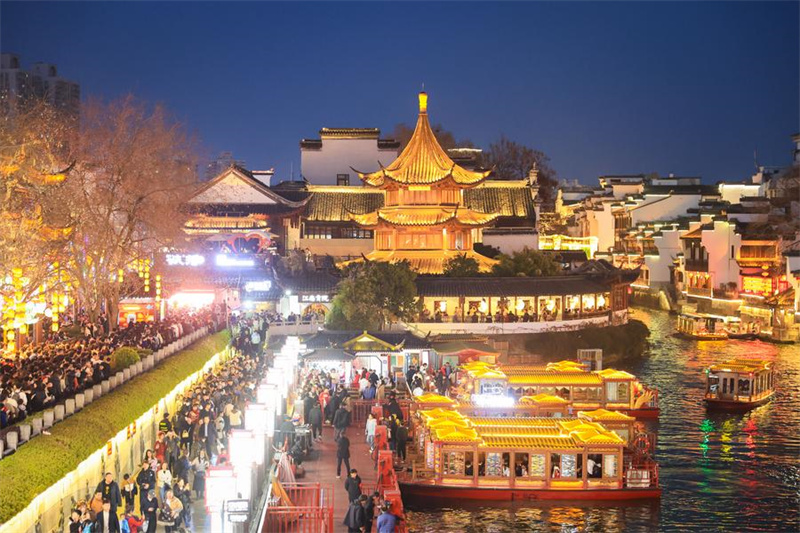 Feriado do Festival da Primavera impulsiona o turismo na China
