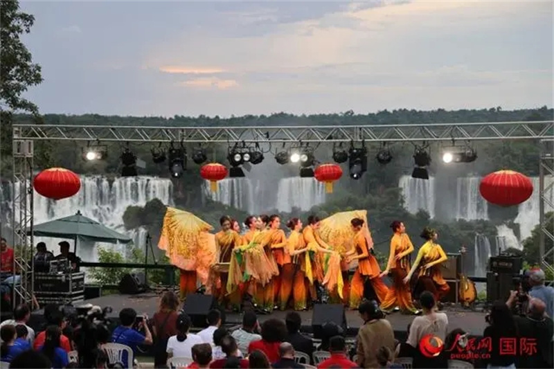 Celebra??o do Ano Novo Chinês foi realizada com sucesso na cidade brasileira de Foz do Igua?u