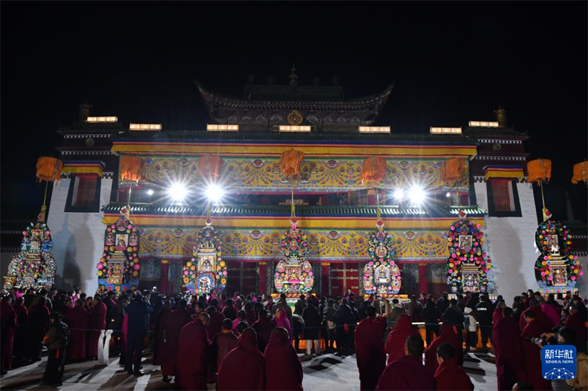 Mosteiro de Labrang realiza exposi??o de esculturas de manteiga