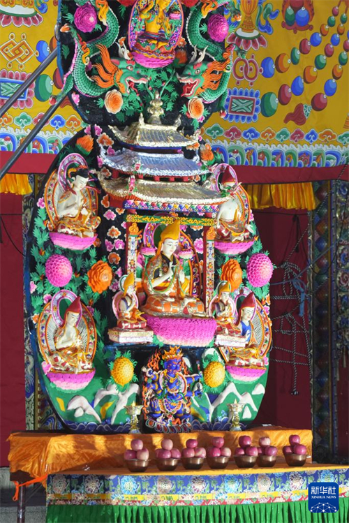 Mosteiro de Labrang realiza exposi??o de esculturas de manteiga