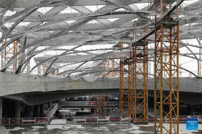 Esta??o Ferroviária do Subcentro de Beijing está em andamento