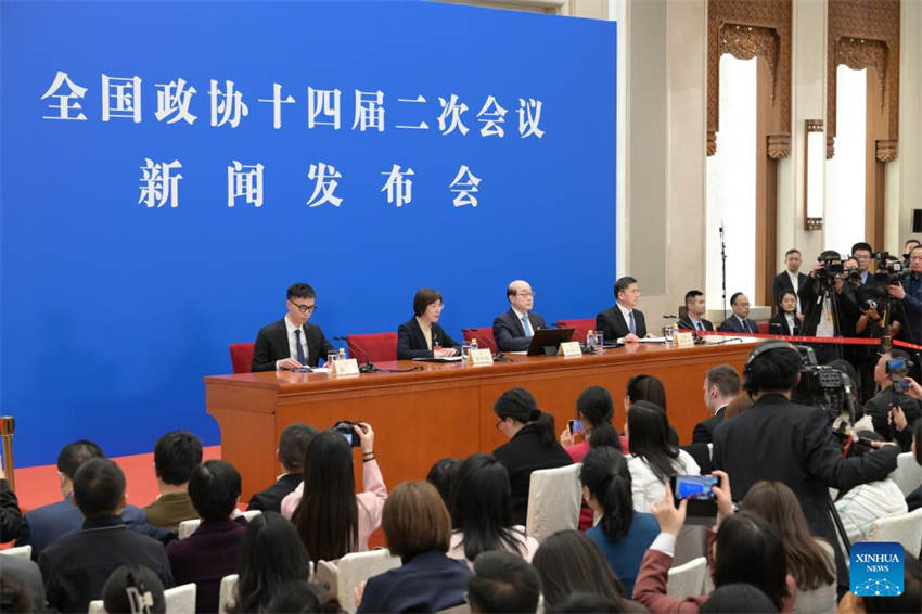 Principal órg?o consultivo político da China realiza coletiva de imprensa antes da sess?o anual