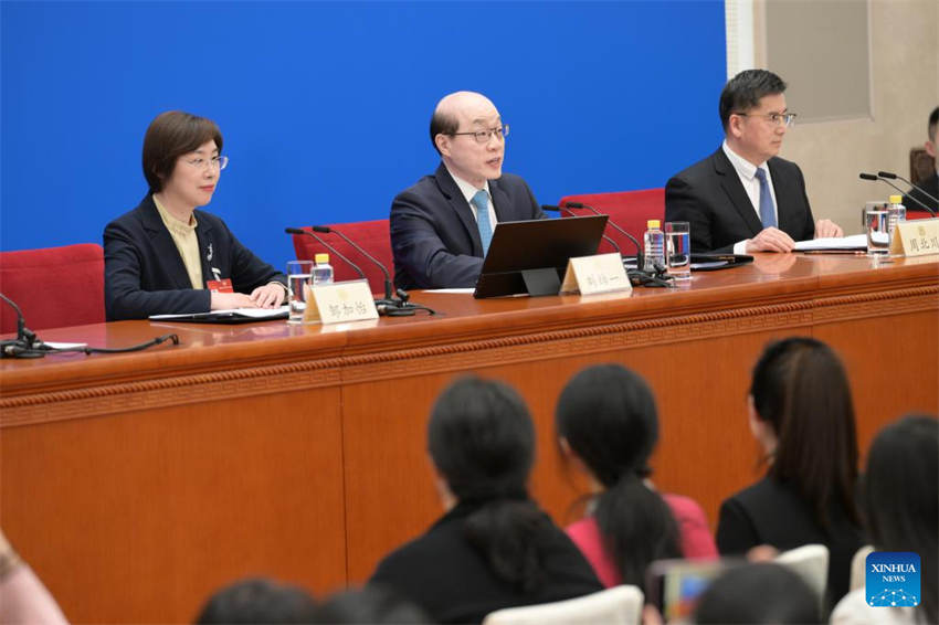 Principal órg?o consultivo político da China realiza coletiva de imprensa antes da sess?o anual
