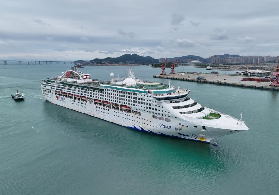 Primeira linha de cruzeiros internacionais partindo de Pingtan come?a a operar no sudeste da China