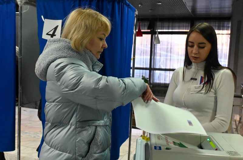 Rússia inicia elei??es presidenciais oficialmente
