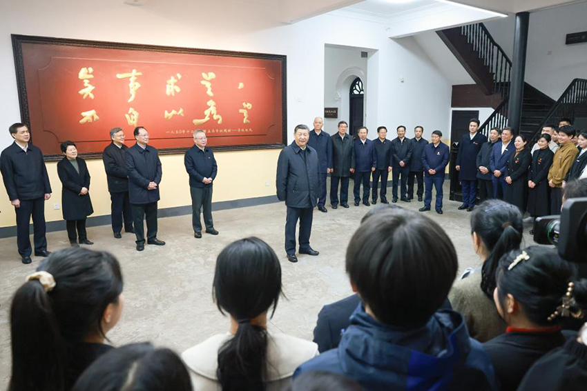 Xi Jinping inspeciona Changsha, na província central chinesa de Hunan