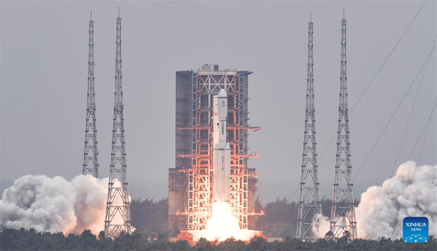 China lan?a novo satélite de retransmiss?o para comunica??es Terra-Lua
