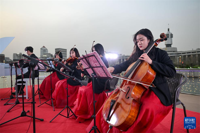 Tianjin: inaugurada 7a edi??o do Festival Cultural e Turístico do rio Haihe