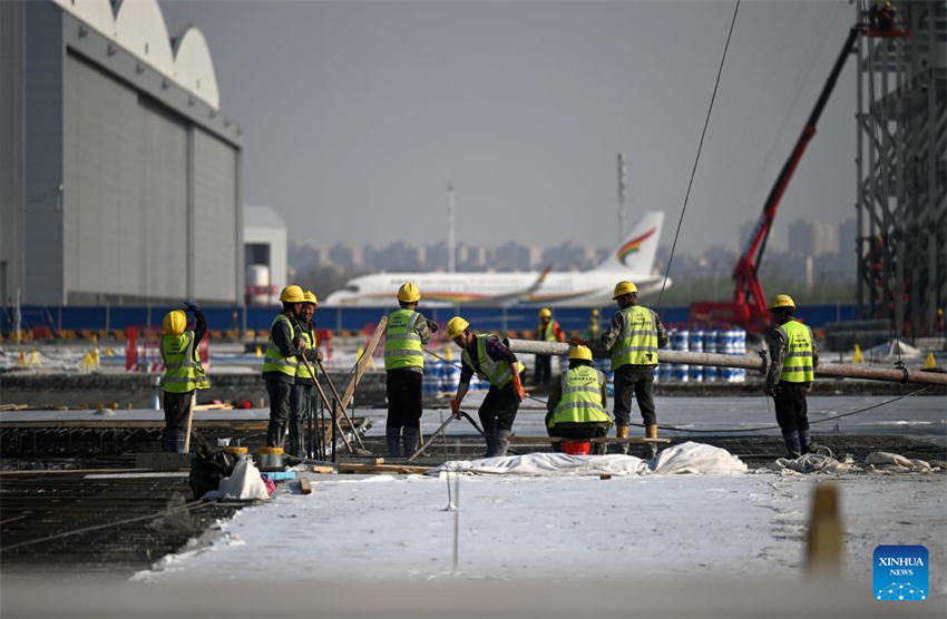 Projeto de linha de montagem final da 2a família Airbus Tianjin A320 está em constru??o