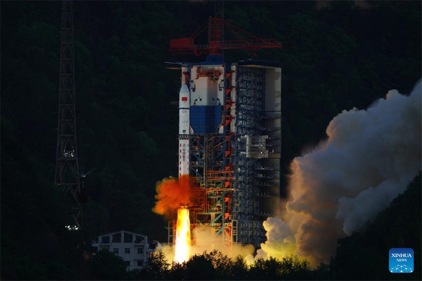China lan?a novo satélite de sensoriamento remoto