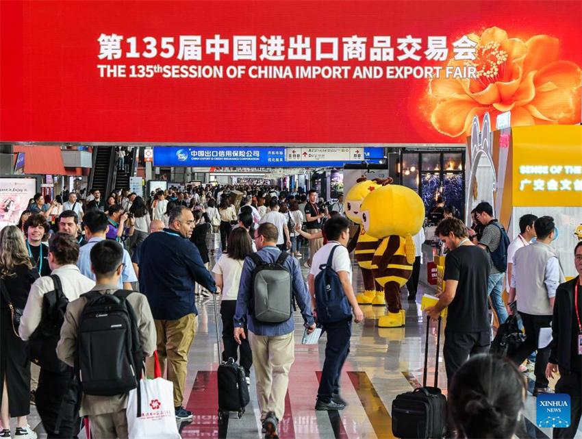 Feira de Cant?o é inaugurada na China com aumento de compradores estrangeiros