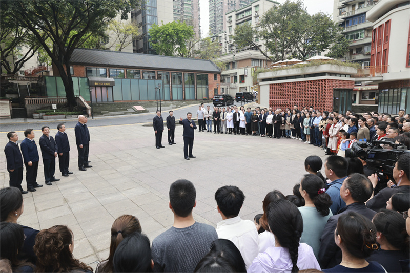 Xi Jinping pede que Chongqing escreva seu capítulo na moderniza??o chinesa