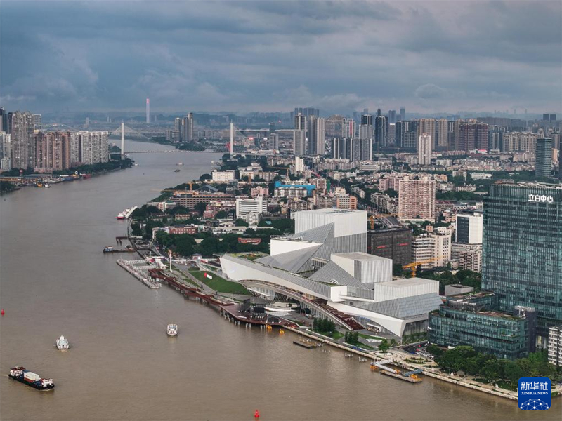 Centro de Arte da Grande área da Baía de Bai'etan é aberto no sul da China