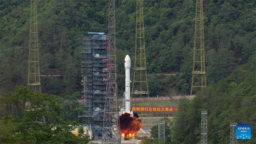 China lan?a novo satélite