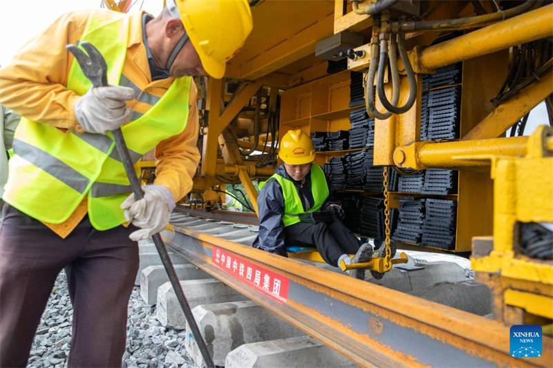 Constru??o da ferrovia de alta velocidade Harbin-Yichun prossegue no nordeste da China