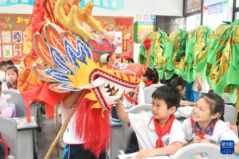 China realiza atividades infantis em todo o país para celebrar Dia Internacional da Crian?a