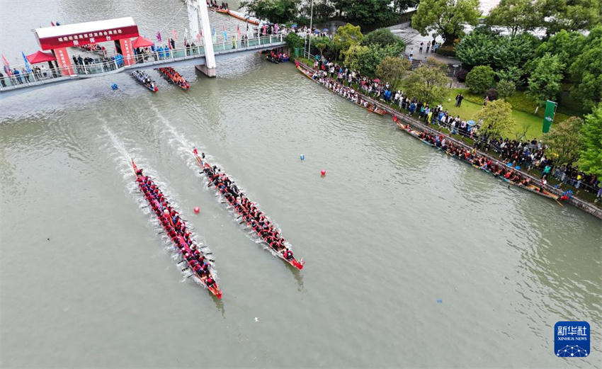China recebe Festival do Barco-Drag?o em todo o país