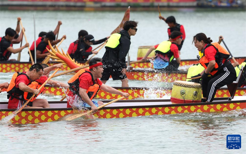 China recebe Festival do Barco-Drag?o em todo o país