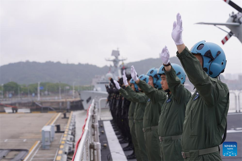 Navio-hospital da Marinha do ELP zarpa para miss?o de 2024