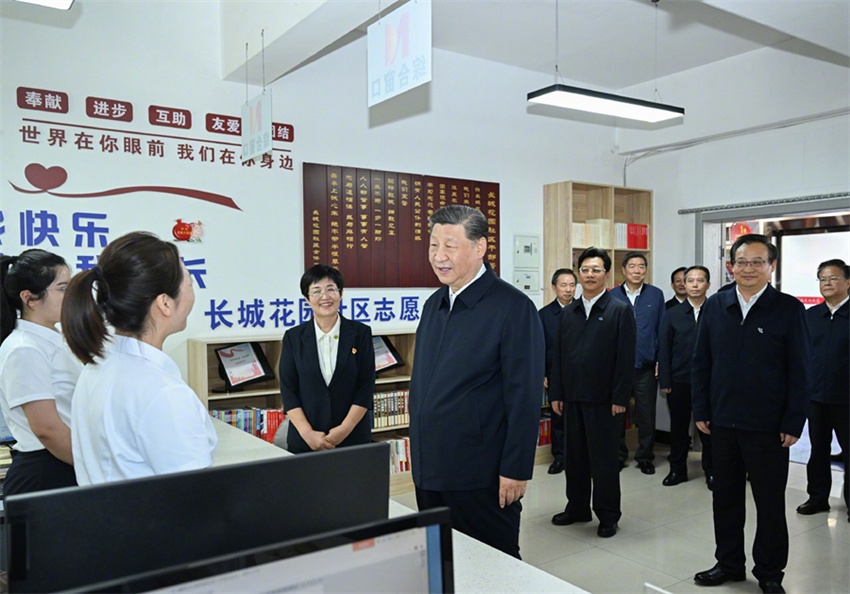 Xi Jinping pede servi?os comunitários de alta qualidade para moradores