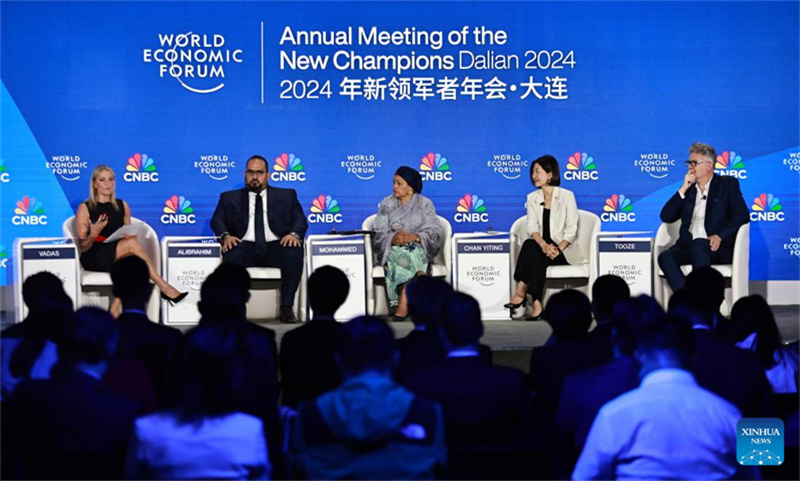 Fórum de Davos de Ver?o 2024 inaugurado em Dalian, na China