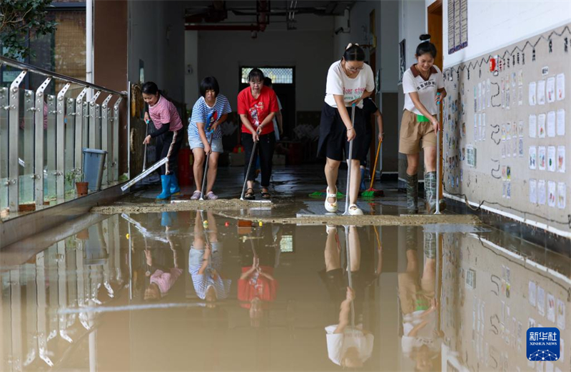 Províncias chinesas registram recupera??o gradual após desastres naturais