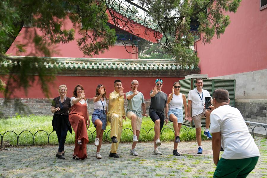 China vê aumento de viajantes estrangeiros seguindo políticas de isen??o de visto de transito