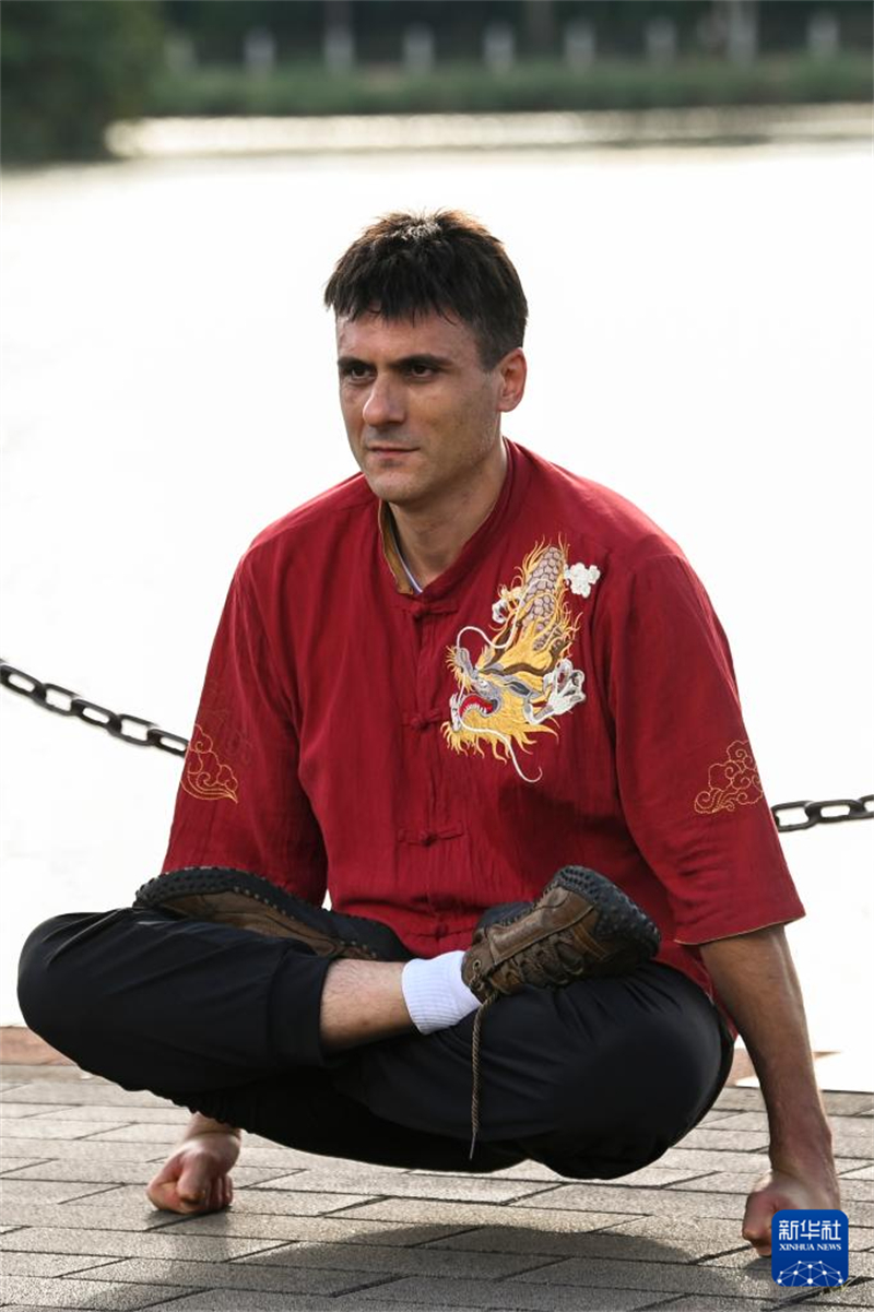 Brasileiro apaixonado pelo kung fu chinês pretende se tornar um embaixador cultural